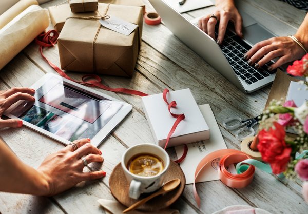 Kit affiches soldes verticales 40x100cm : boostez votre merchandising !